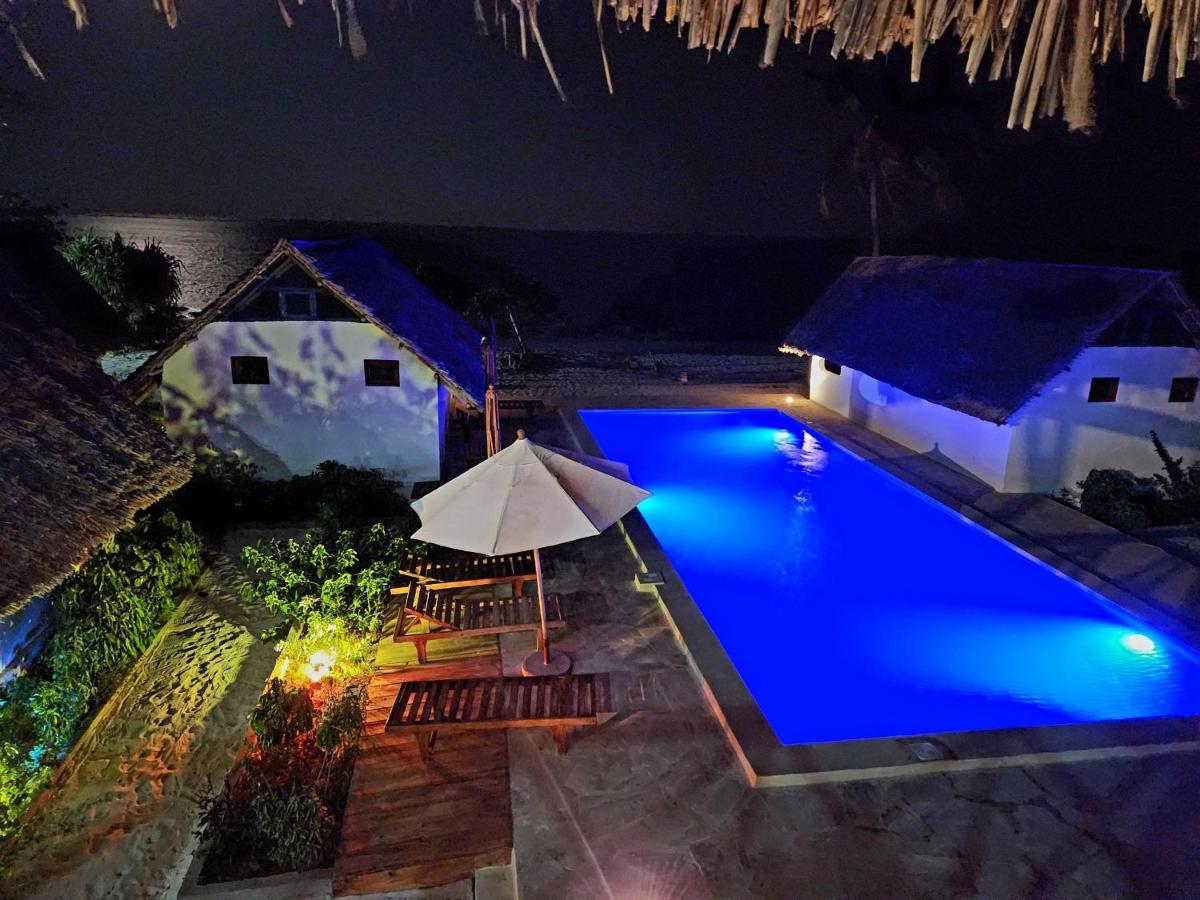 Almas Beach Boutique Hotel Makunduchi Екстер'єр фото