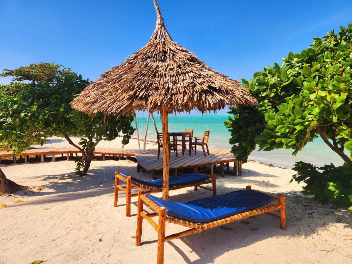 Almas Beach Boutique Hotel Makunduchi Екстер'єр фото