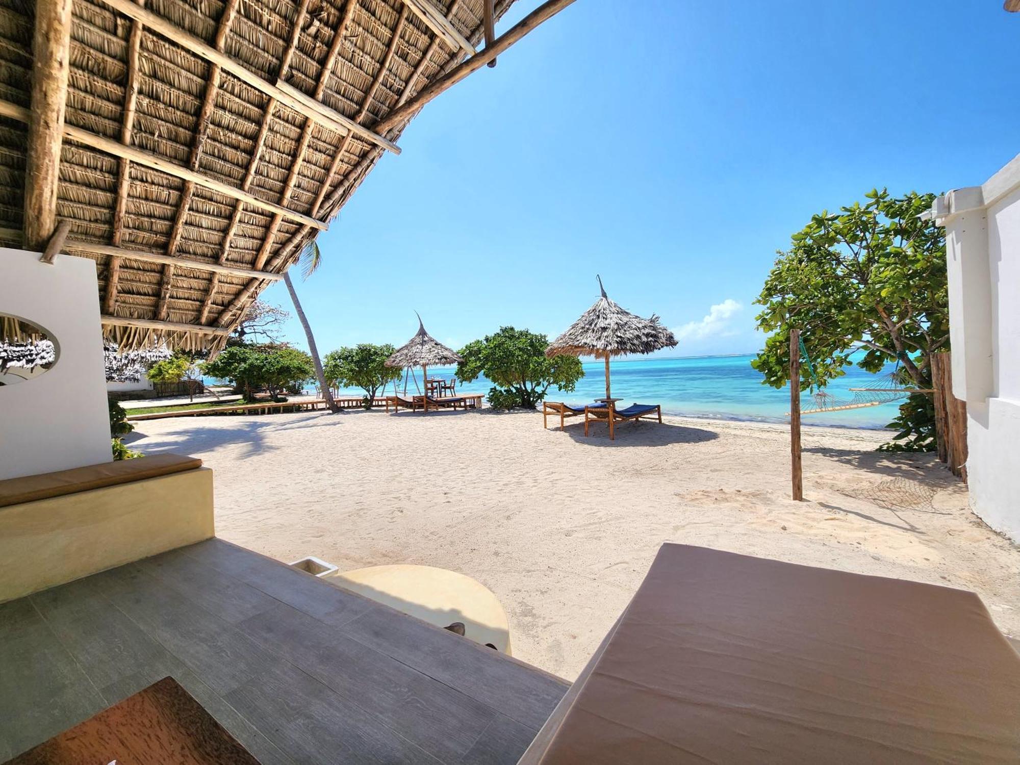 Almas Beach Boutique Hotel Makunduchi Екстер'єр фото